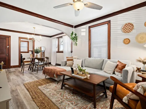 1207 E Moneta Ave, Peoria Heights, IL 61616