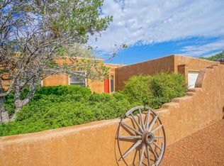 2527 Claremont Ct NE, Albuquerque, NM 87112