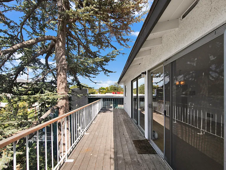 1827 Oak Tree Dr — Photo 28