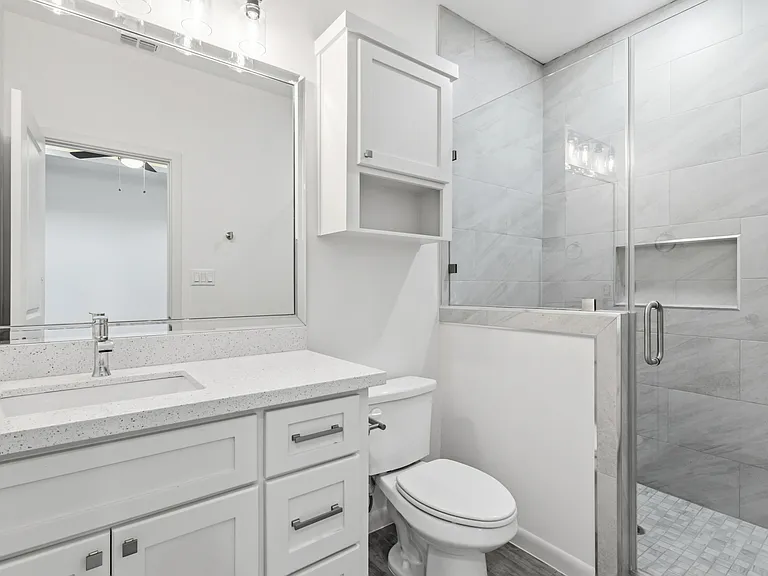 2709 W Bliss St #1 — Photo 7