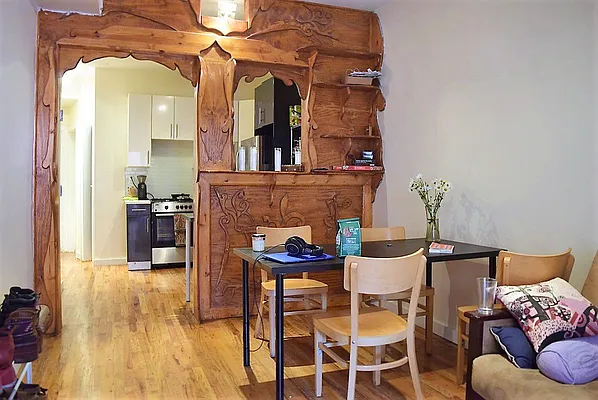 Rented by EXR | media 15