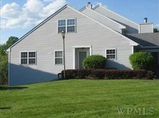 9 Timberline Trl, Pawling, NY