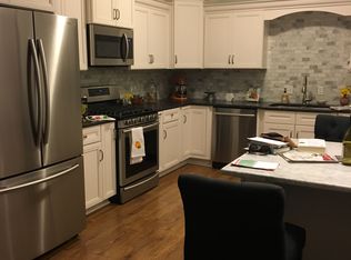 1278 Parkway Gardens Ct APT 226-G, Louisville, KY