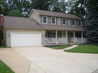 9723 Dellford Ct, Burke, VA 22015