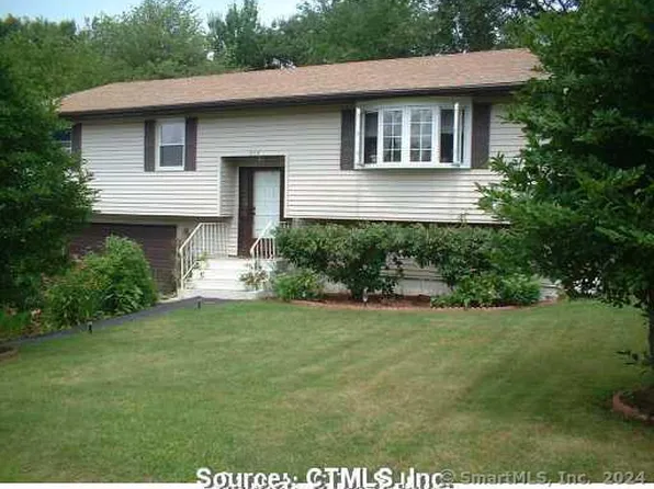 215 Haddad Road, Waterbury, CT 06708