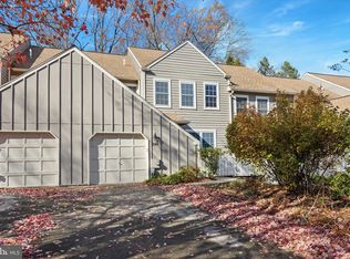284 Tulip Tree Ct, Blue Bell, PA 19422