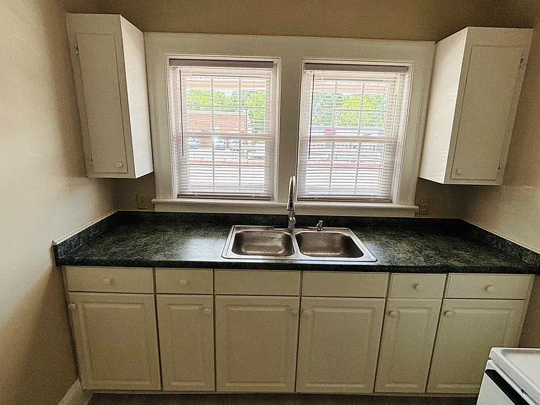 801 N Scales St #2 — Photo 22