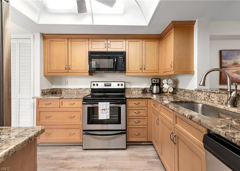 7360 Glenmoor Ln Naples, FL, 34104 Apartments for Rent Zillow