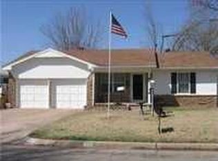 647 Ridgecrest Rd, Edmond, OK 73013