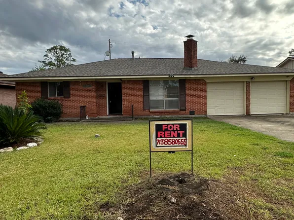 13342 Oak Leaf Ln, Houston, TX 77015