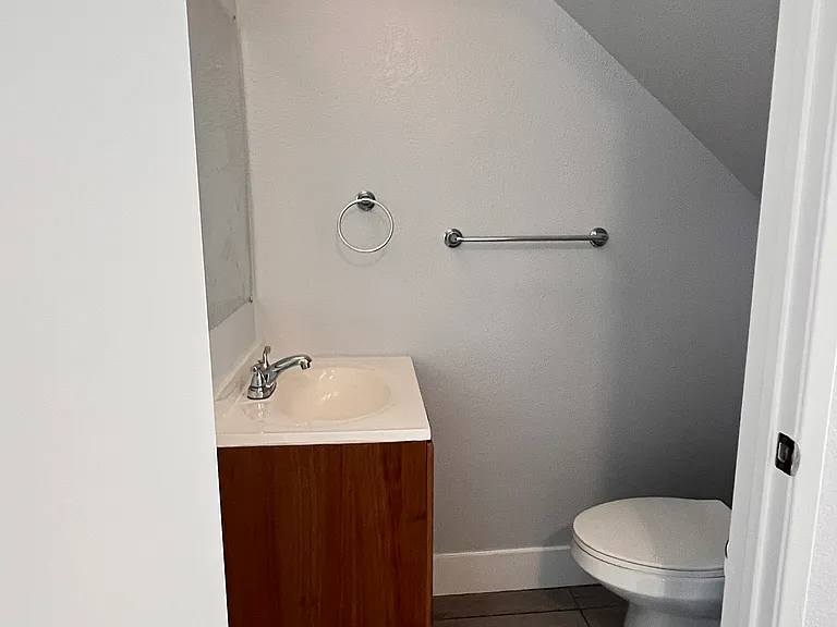 Roscoe Townhomes — Photo 45