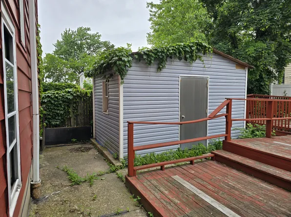 222 Danforth Avenue image 16 of 18