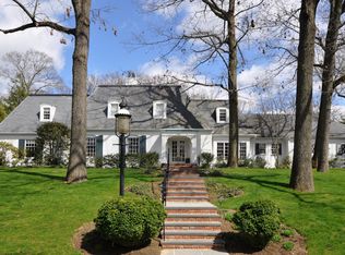 48 Greenbriar Dr, Summit, NJ 07901