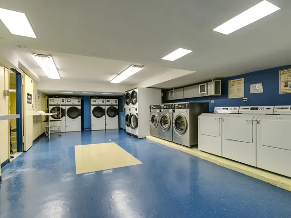 139-15 83rd Avenue image 18 of 21