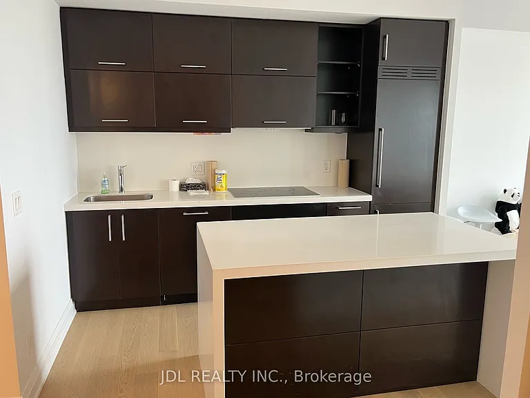 1080 Bay St #3409 — Photo 5