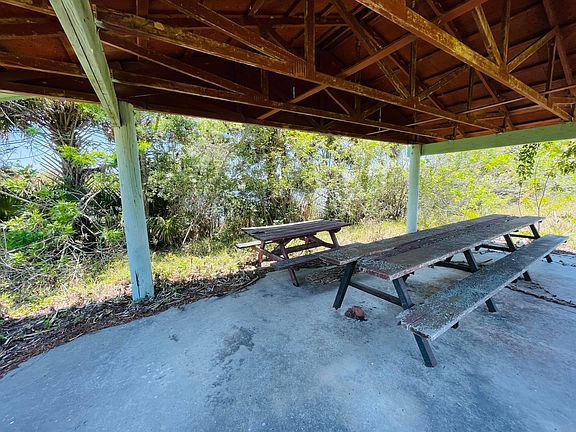 2nd image of 265 FL-78