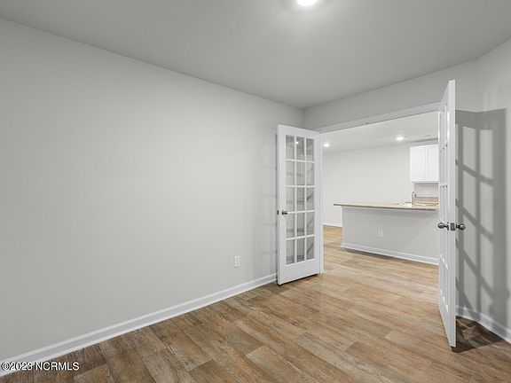 4th image of 1624 Bellamy Place Drive Unit 76
