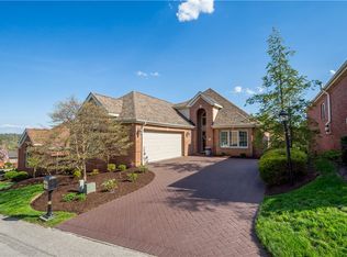 205 Prestonwood Ln, Mcmurray, PA