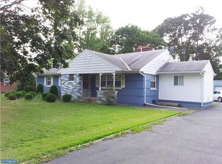 320 Carpy Ave, Vineland, NJ 08361