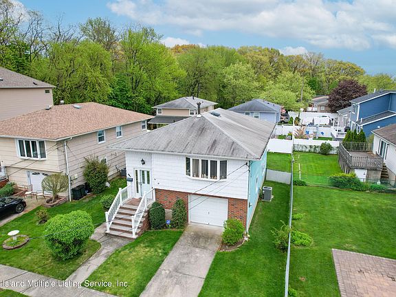 4th image of 18 Ardsley St