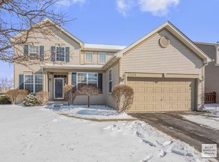 2434 Prescott Dr, Montgomery, IL 60538