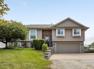 1705 Rock Bluff Rd, Plattsmouth, NE 68048