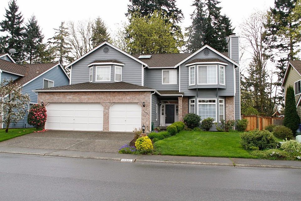 1st image of 12521 NE 160th Pl
