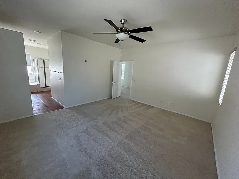 10646 Allegrini Dr — Photo 16