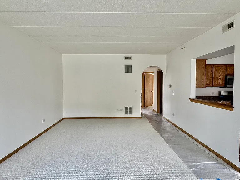 16610 Liberty Cir #1N — Photo 4