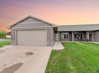 3619 E Bison Trl, Sioux Falls, SD 57108
