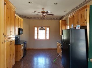 28411 W Center Rd, Waterloo, NE 68069