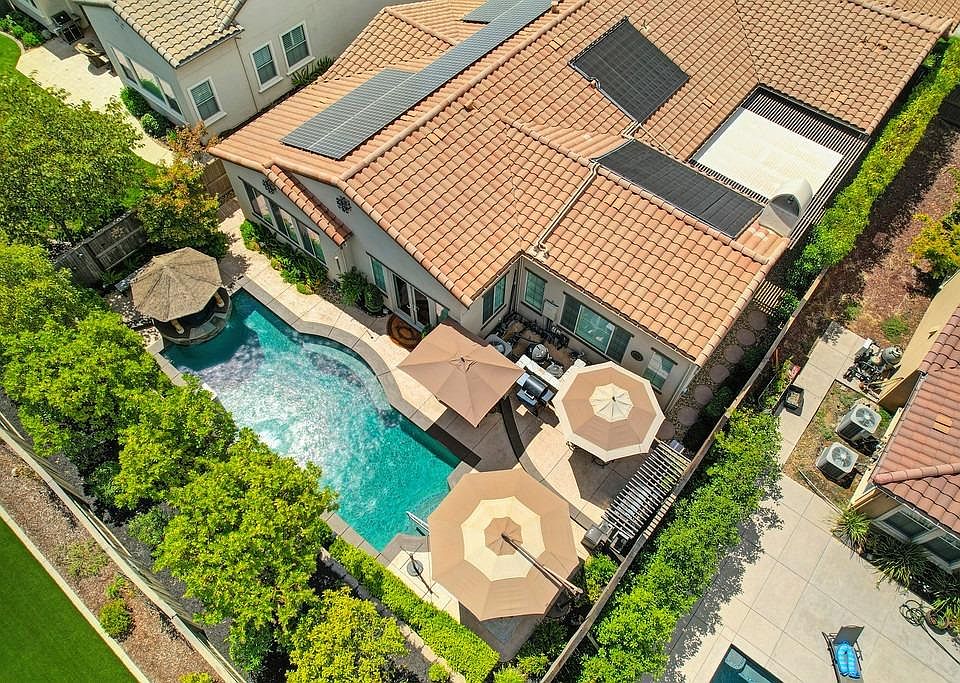 1st image of 3545 Leonardo Way