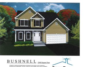 6 Jennifer Dr, Mechanicville, NY 12118