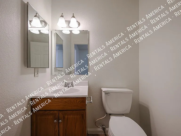 2723 S Estrella Cir — Photo 18