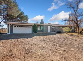 4681 Smoke Tree Rd, Phelan, CA 92371