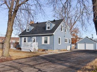 526 95th St W, Bloomington, MN 55420