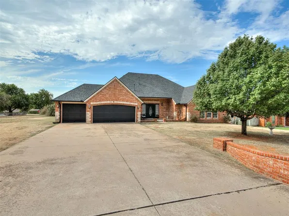2365 Elm Tree Dr, Blanchard, OK 73010