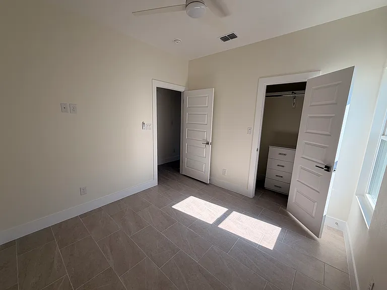 609 N Alexandrite Ave #3 — Photo 6
