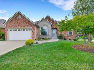 10627 High Plains Pass, Sellersburg, IN 47172