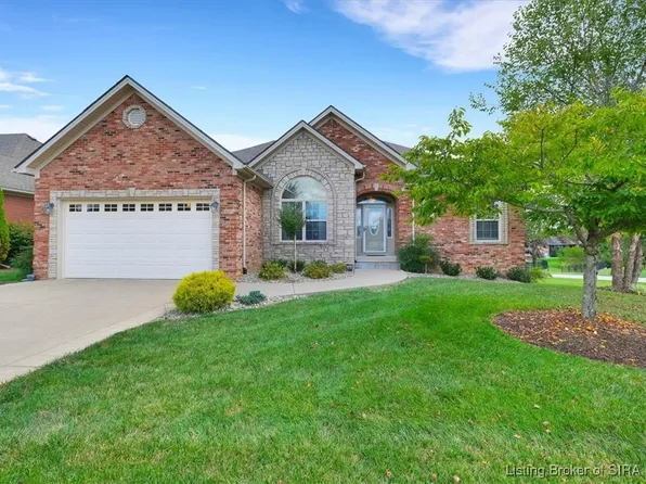 10627 High Plains Pass, Sellersburg, IN 47172