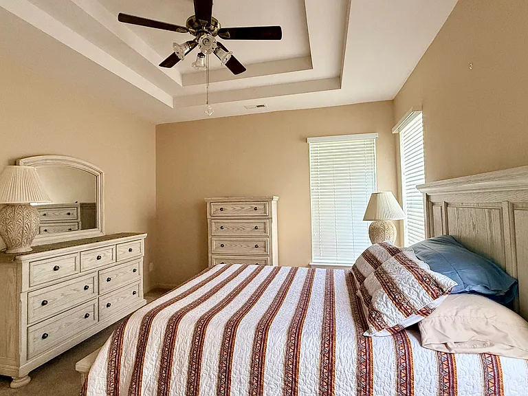 7401 Hermitage Ln — Photo 17