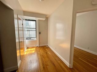 132 Thompson St APT 22, New York, NY 10012