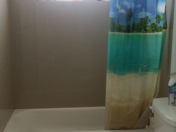 4th image of 18233 Oleta Dr