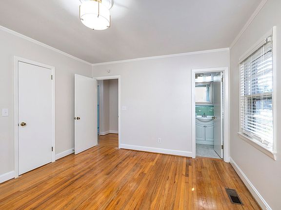 4th image of 515 W Calhoun St