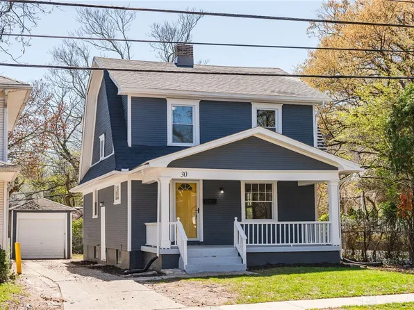 30 W Siebenthaler Ave, Dayton, OH 45405