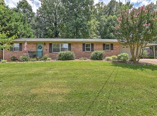4010 W Englewood Blvd, Johnson City, TN 37601