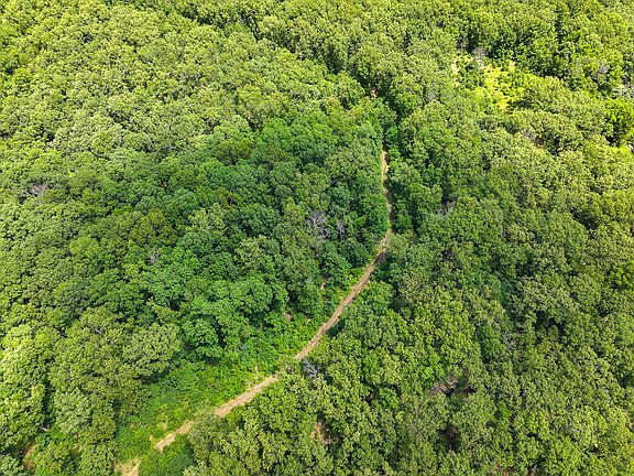 3rd image of 5760 NE 817 Pvt Road