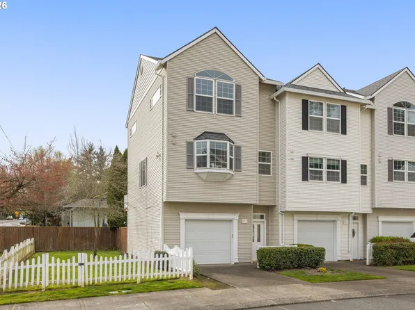 19913 SW Poplarwood Pl, Tualatin, OR 97062