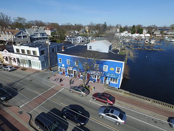 2nd image of 2214 Broad St Suite 204