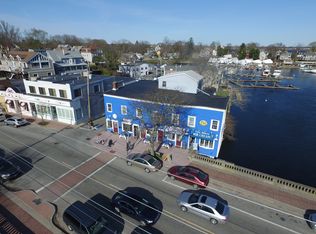 2214 Broad St APT 201, Providence, RI 02905